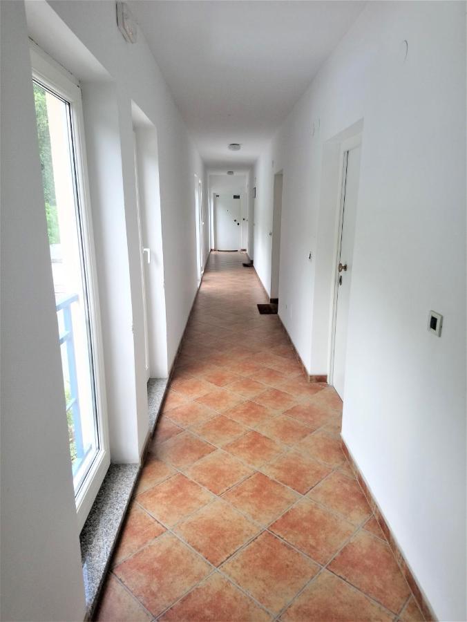 Apartments Alyssa Ічичі Екстер'єр фото